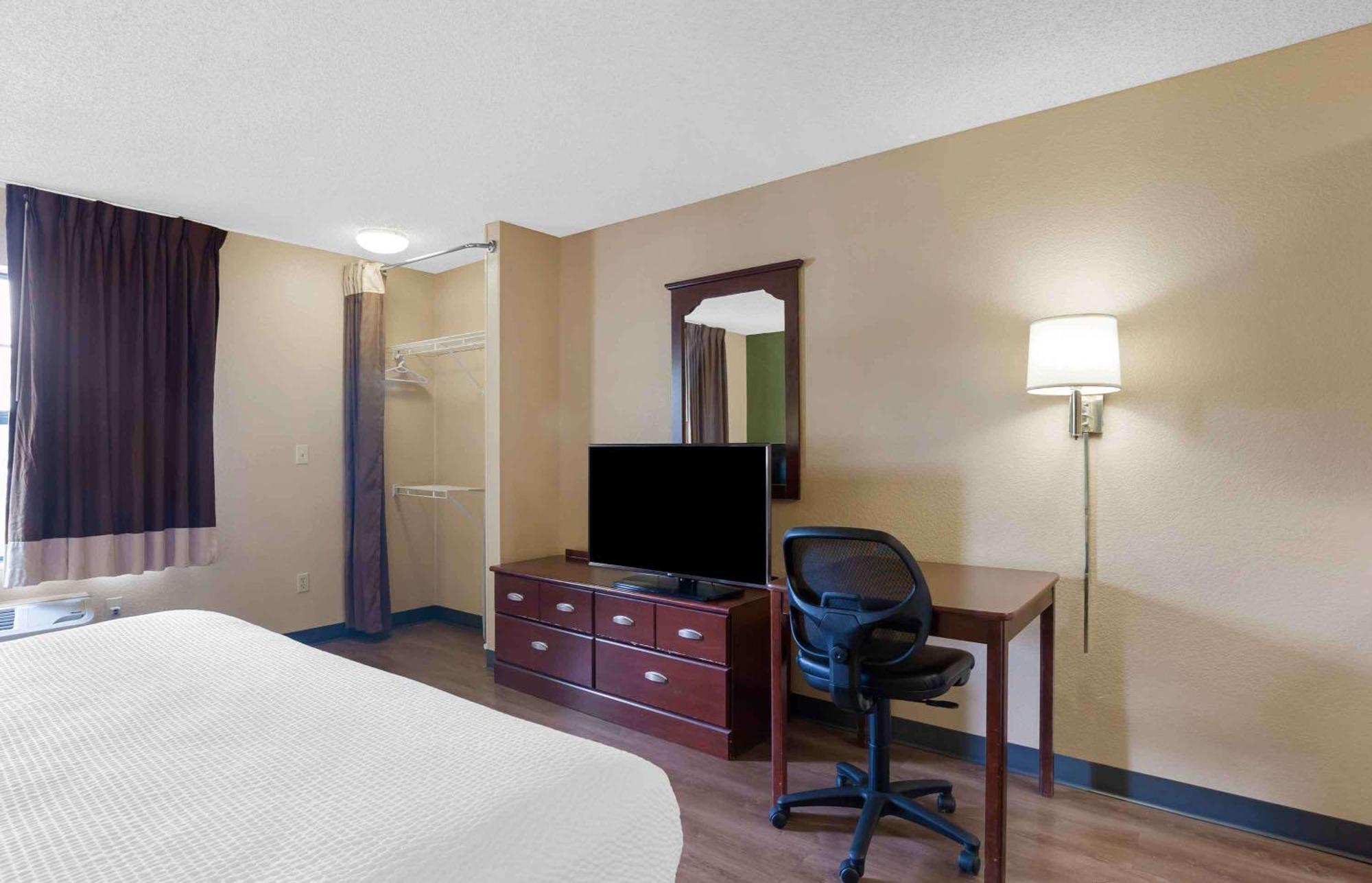 Extended Stay America Select Suites - Chicago - Naperville - West Dış mekan fotoğraf