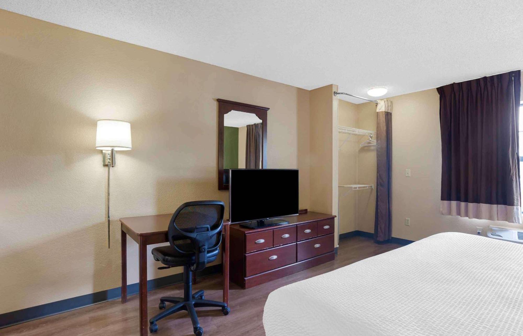 Extended Stay America Select Suites - Chicago - Naperville - West Dış mekan fotoğraf